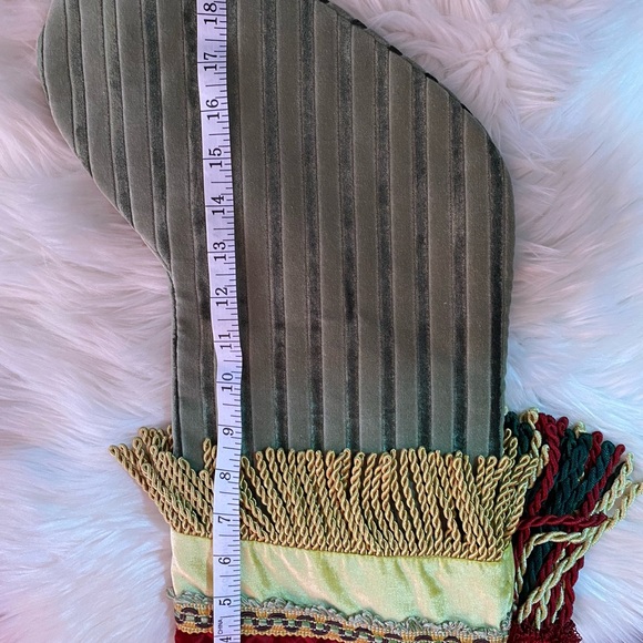 Two Christmas stockings - Picture 4 of 8